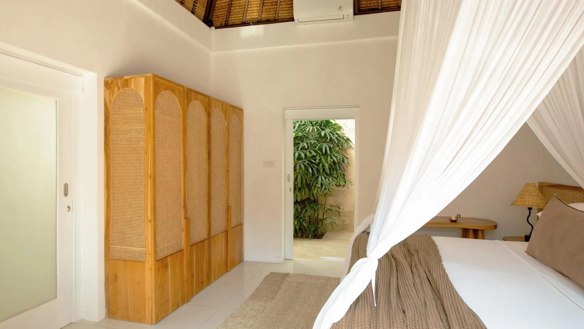 Villa Sirikit Seminyak  Indonesia